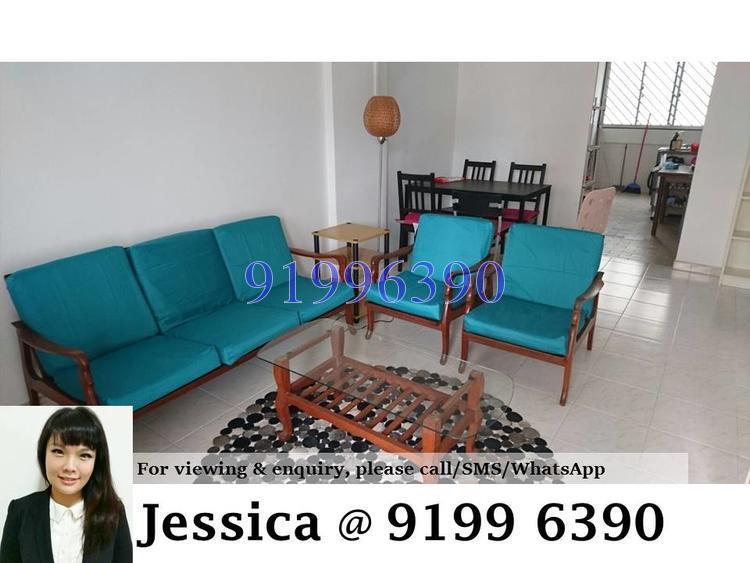Hougang Avenue 8 thumbnail photo